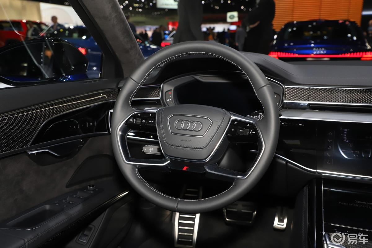 【奥迪s82021款s8l 4.