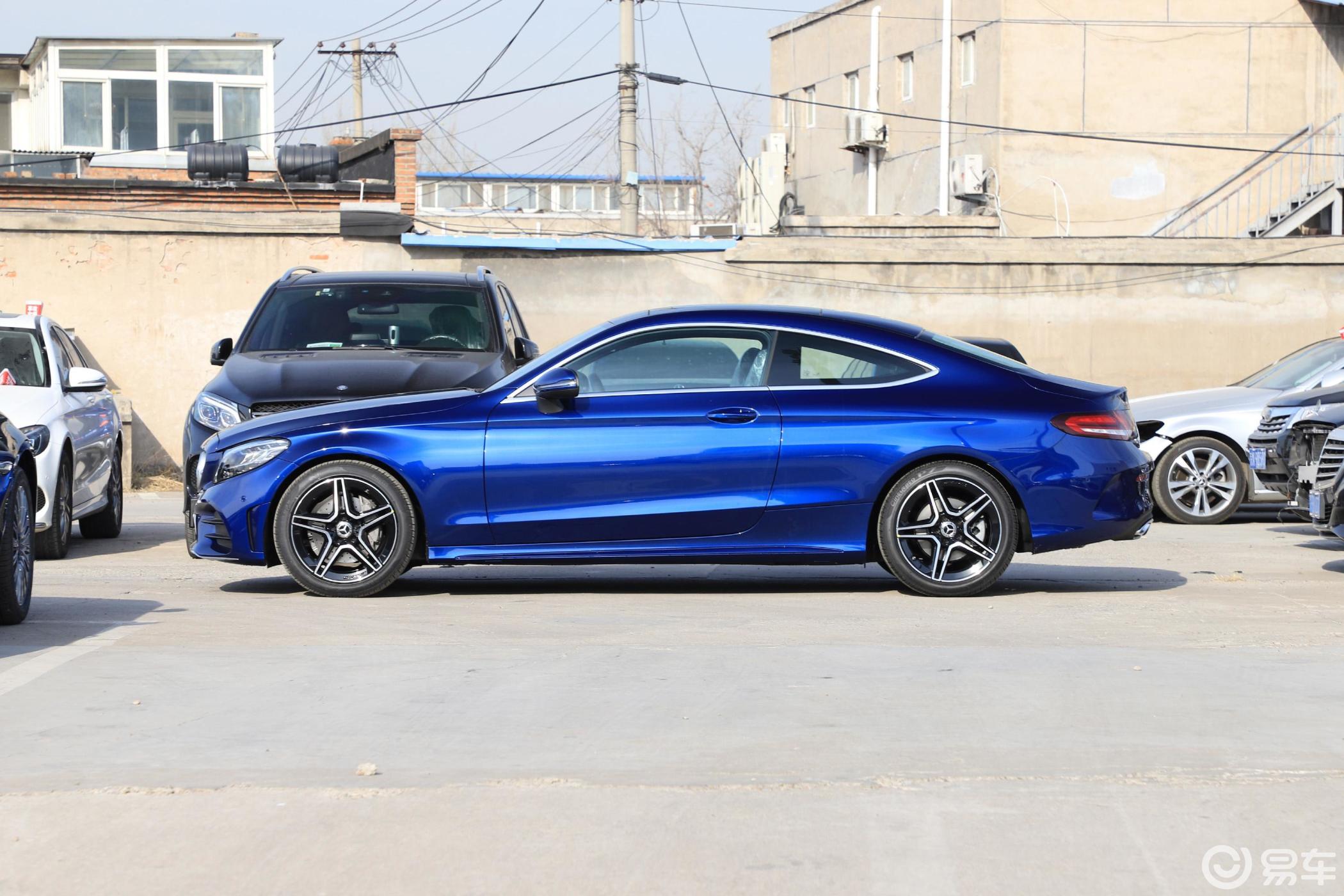 【奔驰c级(进口)2020款c 260 轿跑车正侧车头向左水平汽车图片-汽车