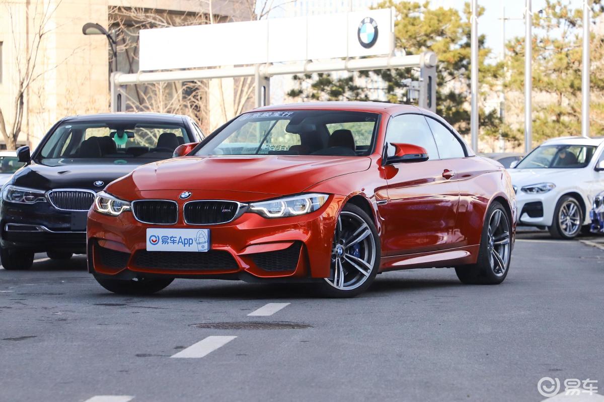 【宝马m42019款m4 敞篷轿跑车猎影版侧前45度车头向左水平汽车图片