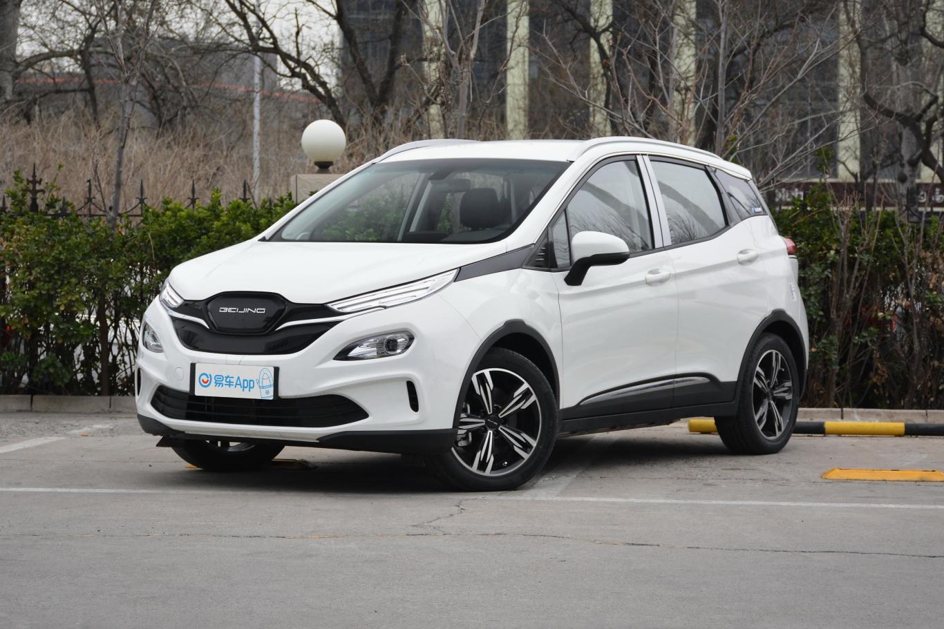 北京ex3r600 劲尚版侧前45度车头向左水平