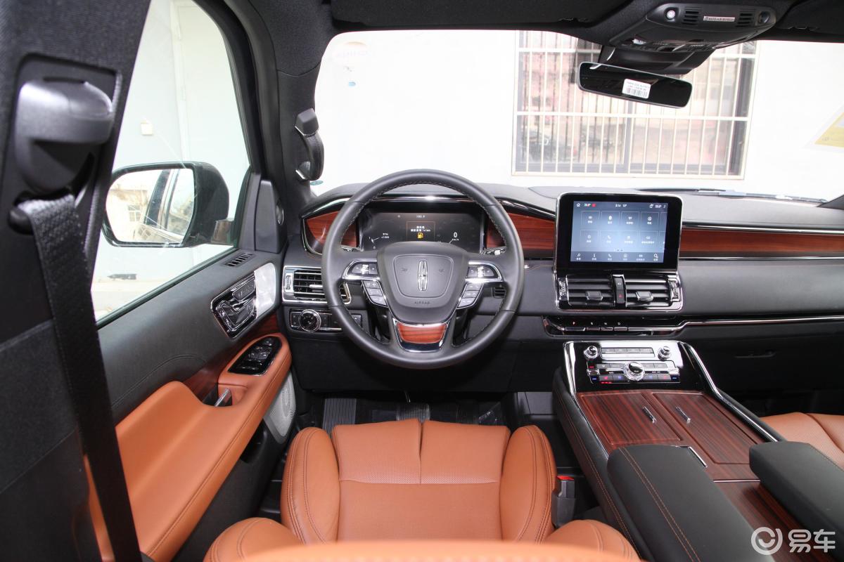 【领航员2020款3.5t 尊耀版驾驶位区域汽车图片-汽车图片大全】-易车