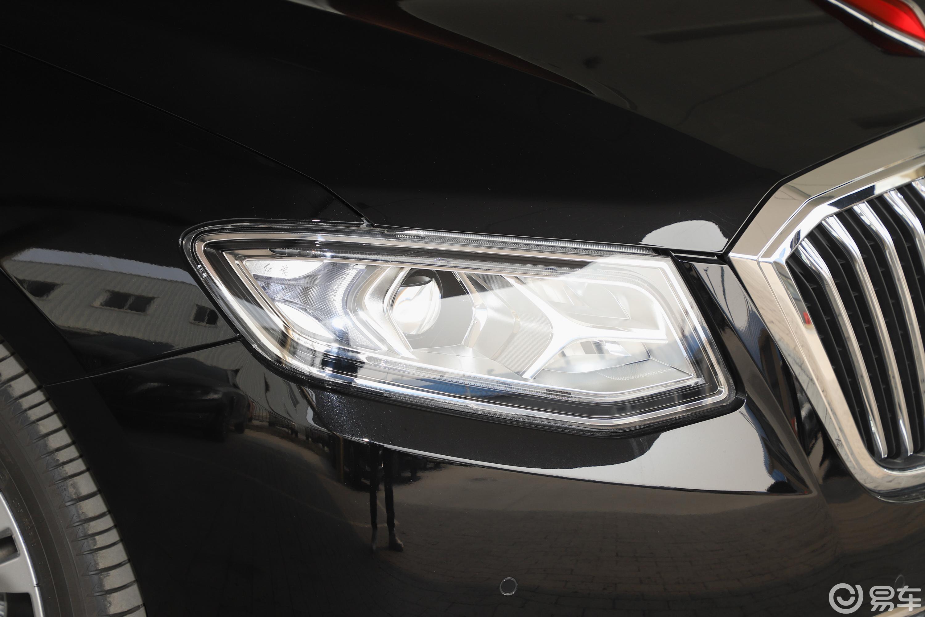 0l 尊崇版大灯侧45度俯拍汽车图片-汽车图片大全】-易车