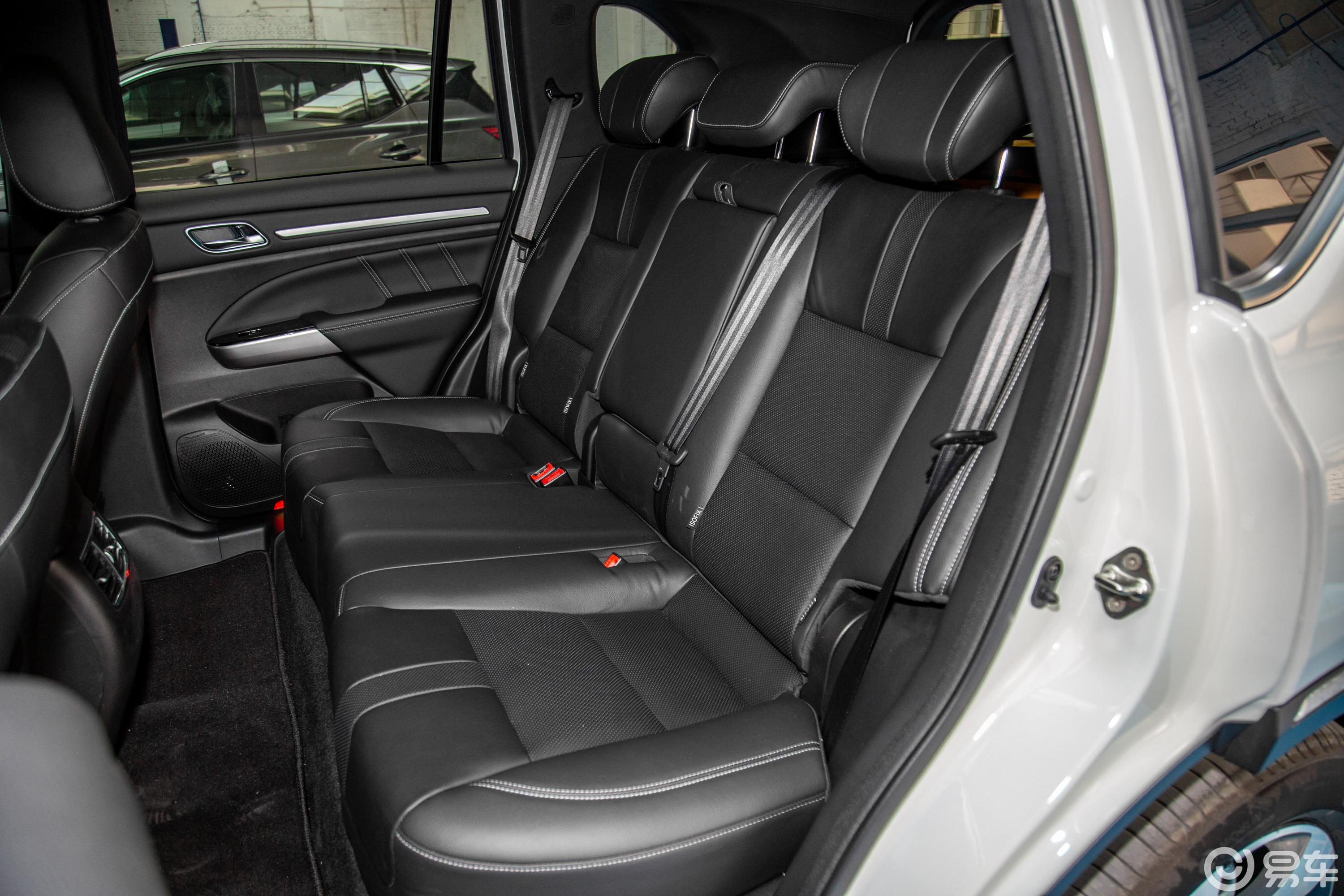 【传祺gs82020款gs8s 390t 两驱 豪华智联版后排座椅汽车图片-汽车