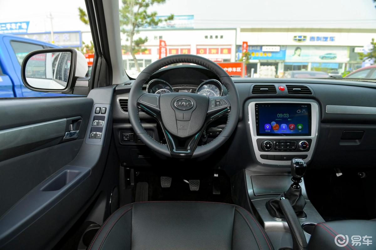 【帅铃t62017款创客版 长轴版 2.