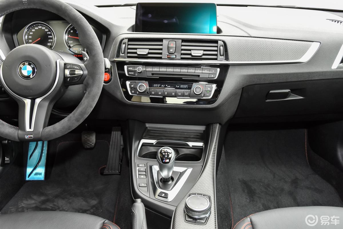 【宝马m22020款m2 雷霆印记限量版中控台整体汽车图片-汽车图片大全】