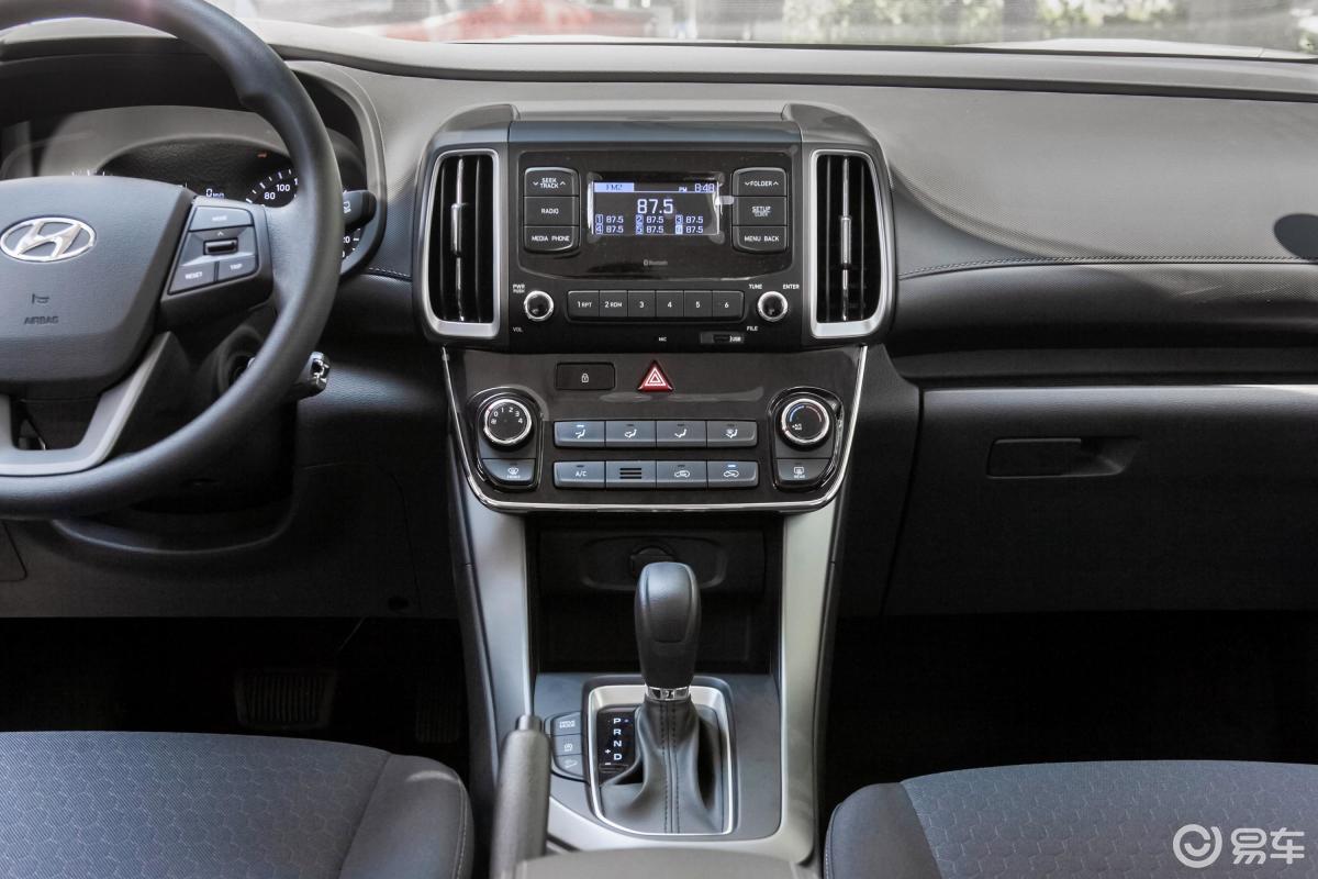 0l 手自一体 两驱 智勇·畅质版 国vi中控台整体汽车图片-汽车图片