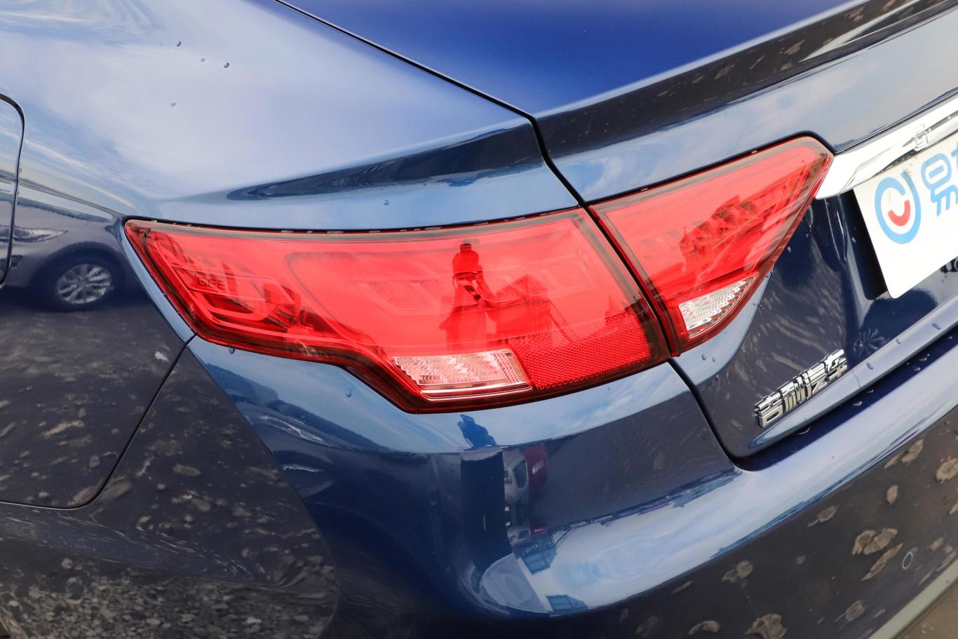 帝豪gl1.4t 手动 亚运型尾灯侧45度俯拍