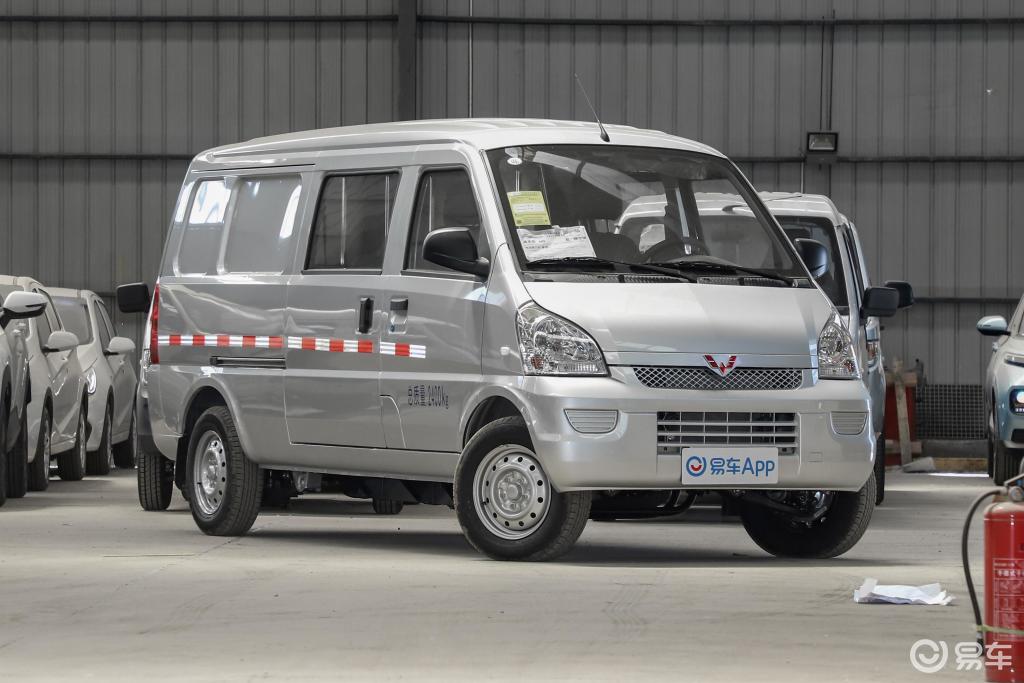 【五菱汽车五菱荣光ev300km 封窗版基本型 5座】报价_图片_-参数_易车