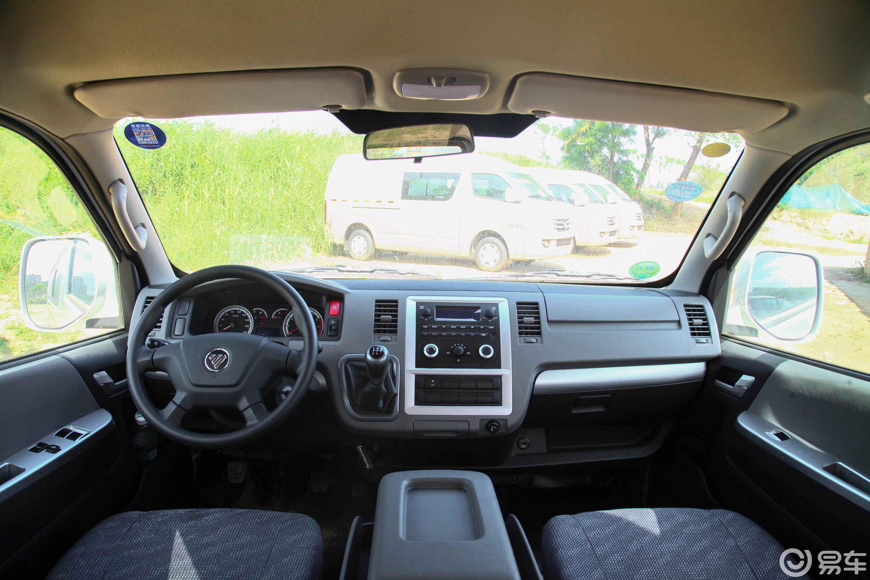 4l 手动 长轴 商运版 4座 国vi内饰全景正拍汽车图片-汽车图片大全】