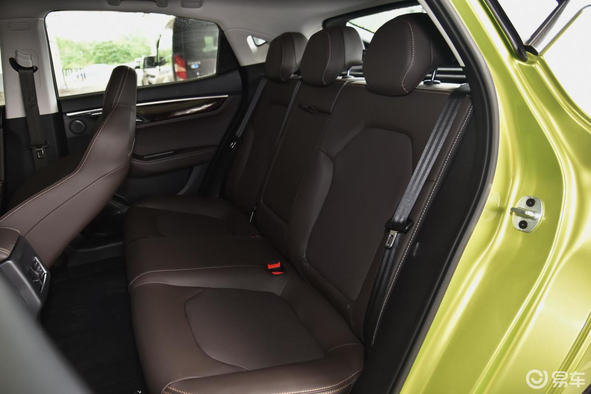5t cvt 超越型后排座椅汽车图片-汽车图片大全】-易车