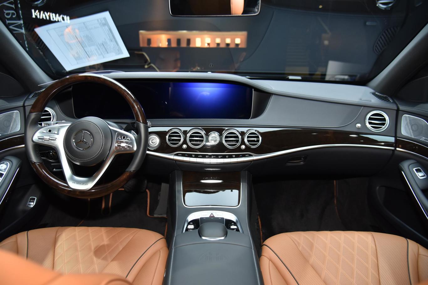 迈巴赫s级s 450 4matic内饰