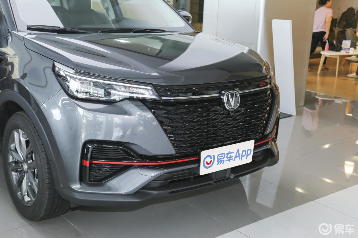 【长安cs55plus2021款蓝鲸版 1.