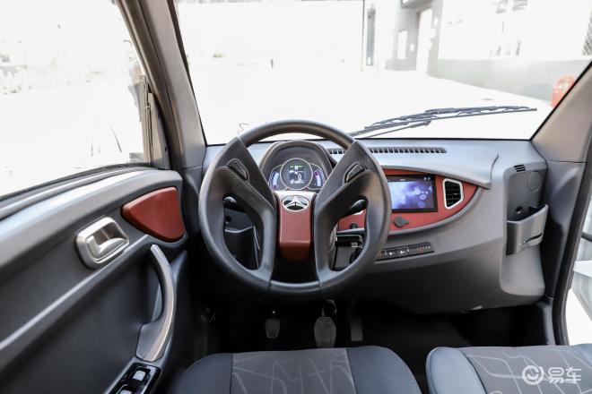 优利欧和北汽小猫的图片对比-易车