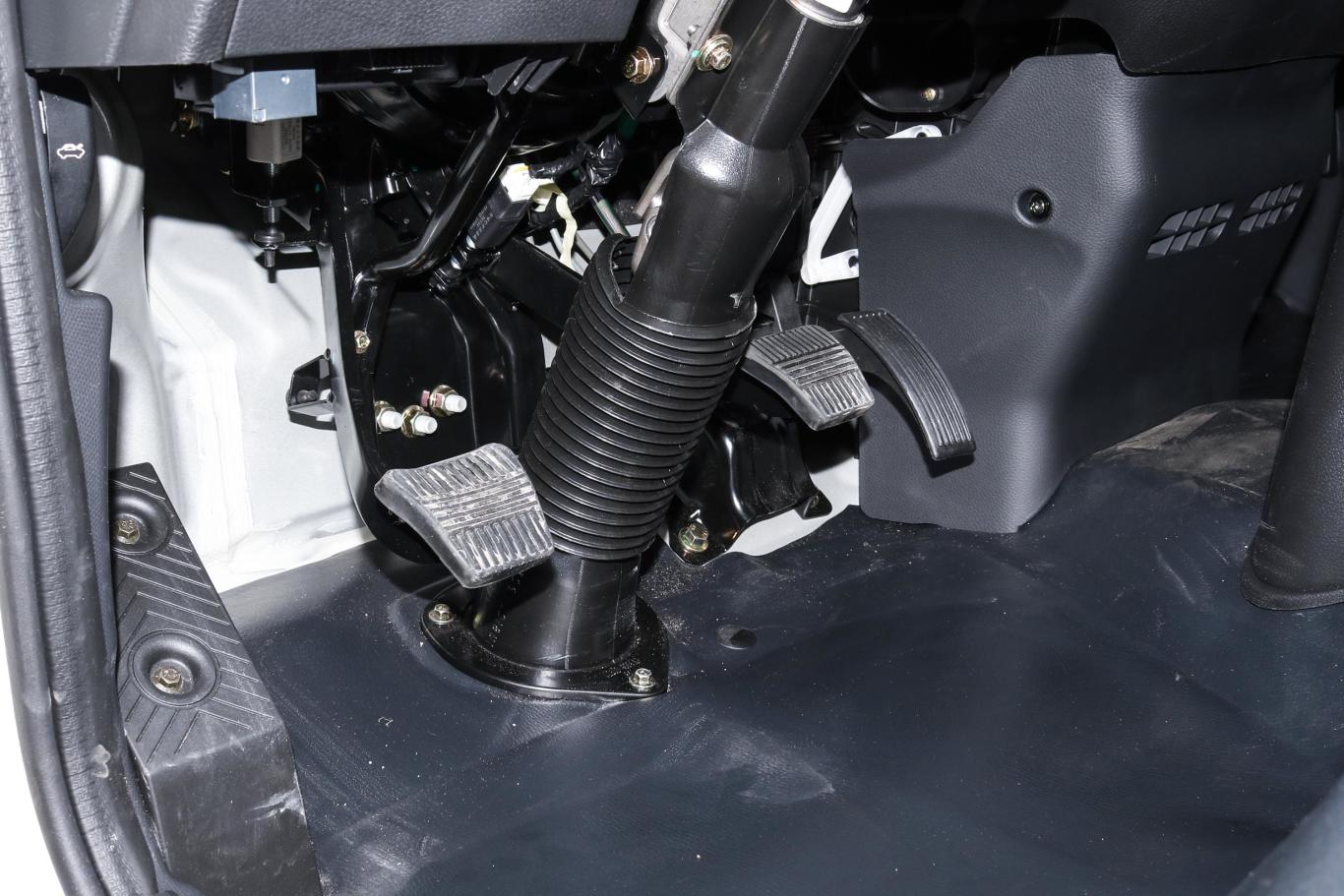 43米长)sc1034ufd6b1 汽油 国vi脚踏板