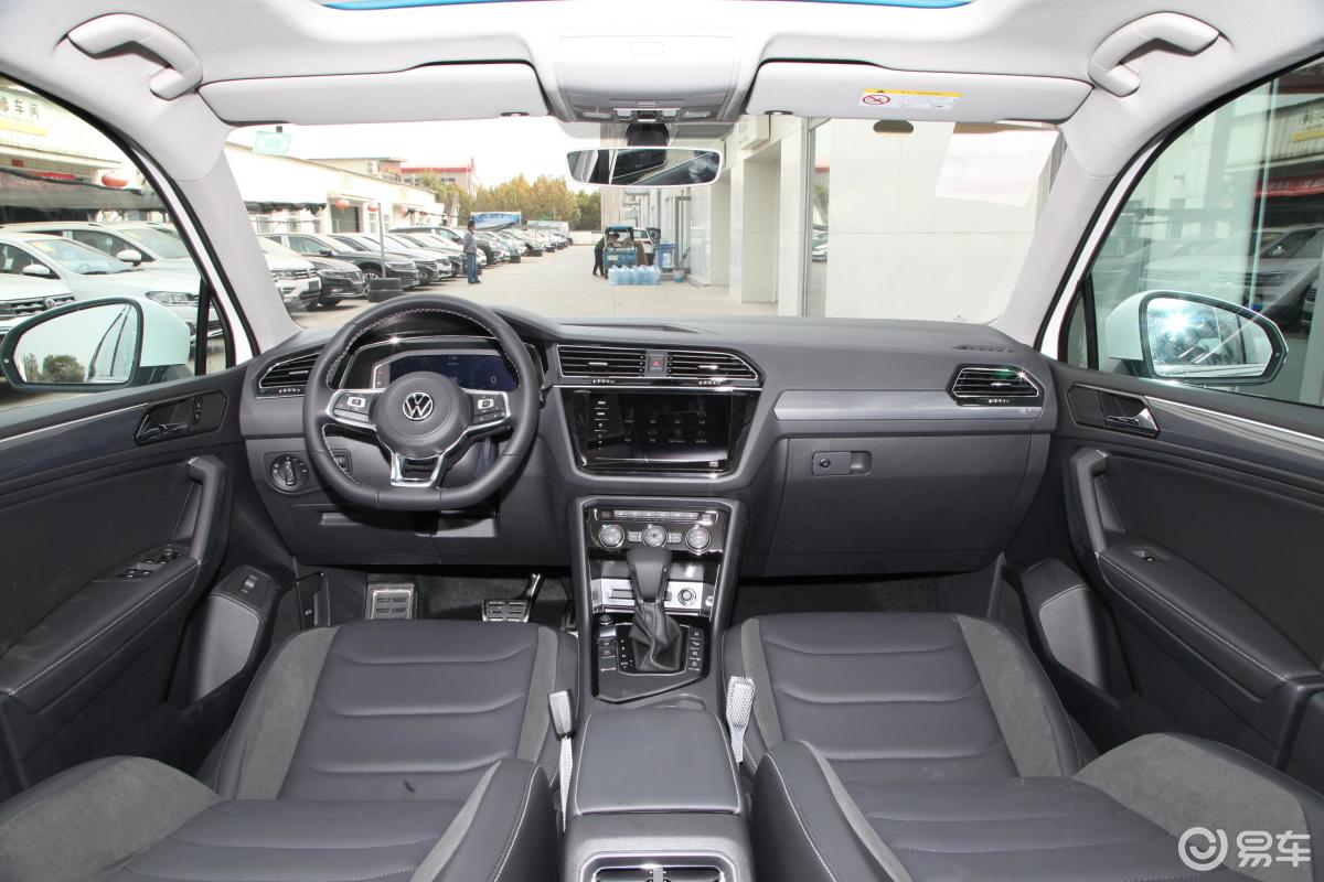 【途观l2021款330tsi 双离合 两驱 r-line越享版内饰全景正拍汽车图片