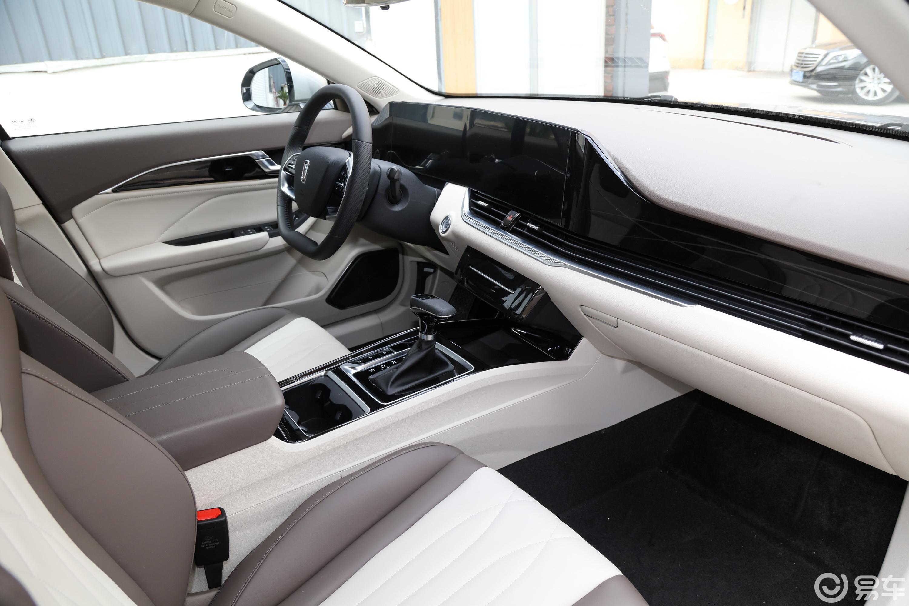 【奔腾b702021款1.