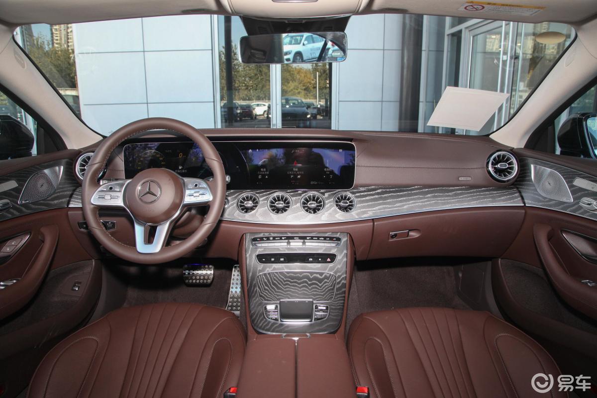 【奔驰cls级2021款cls 300 豪华型内饰全景正拍汽车图片-汽车图片大全
