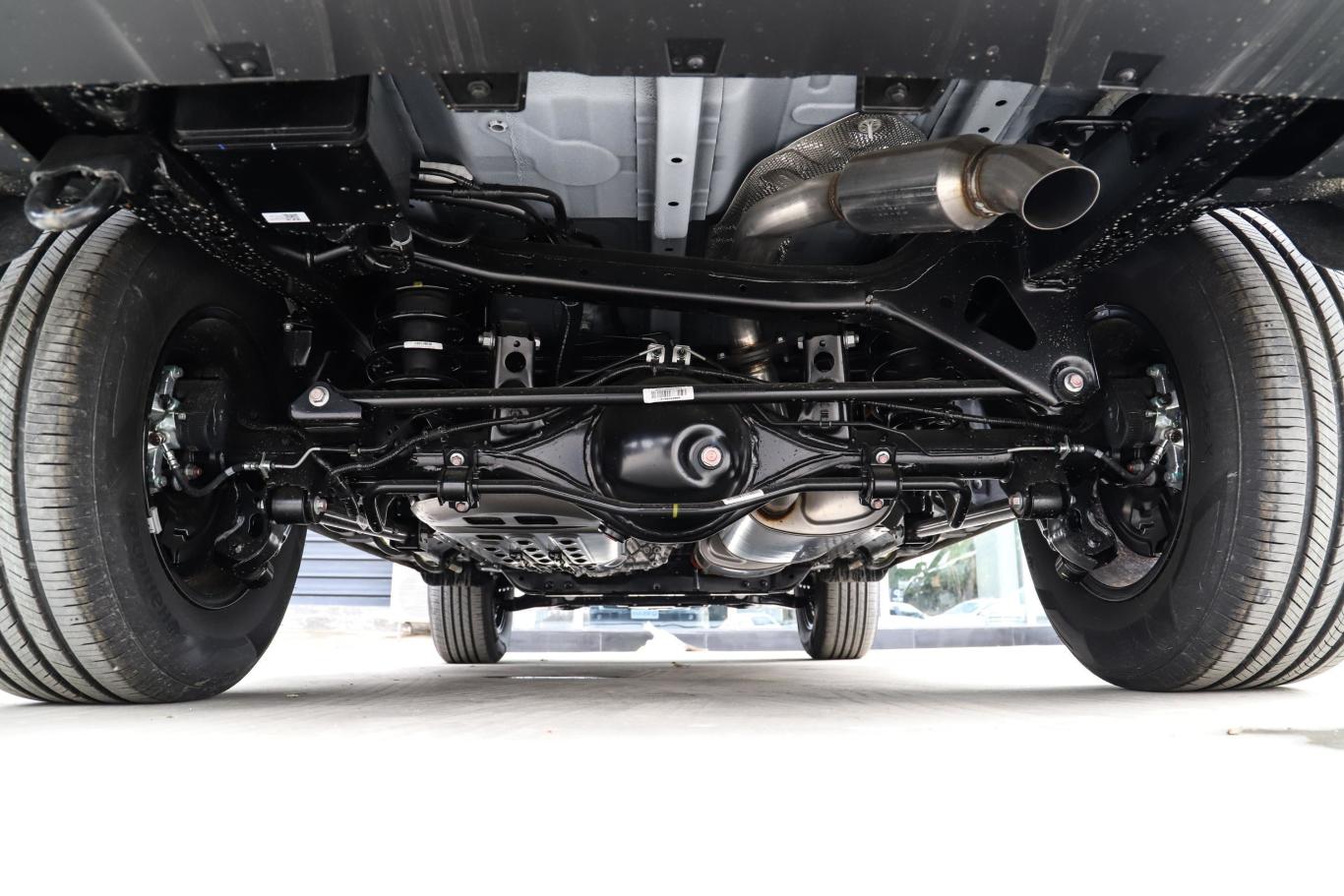 【坦克300越野版 2.0t 探索者后悬架整体图片-汽车图片大全】-易车