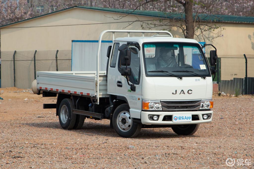 3l 115马力 3365轴距 排半栏板轻卡 国vi】报价_图片_-参数_易车