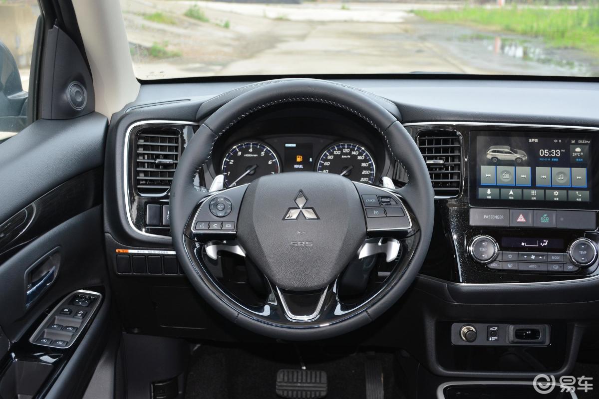 4l cvt 四驱 致享版 5座方向盘汽车图片-汽车图片大全】-易车