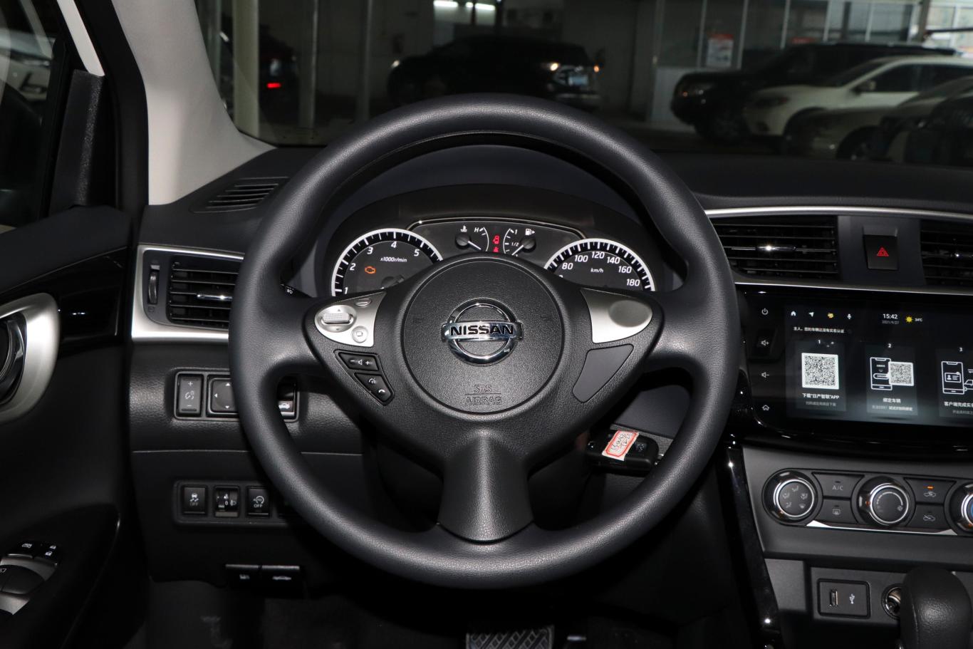 轩逸经典 1.6l xl豪华版方向盘