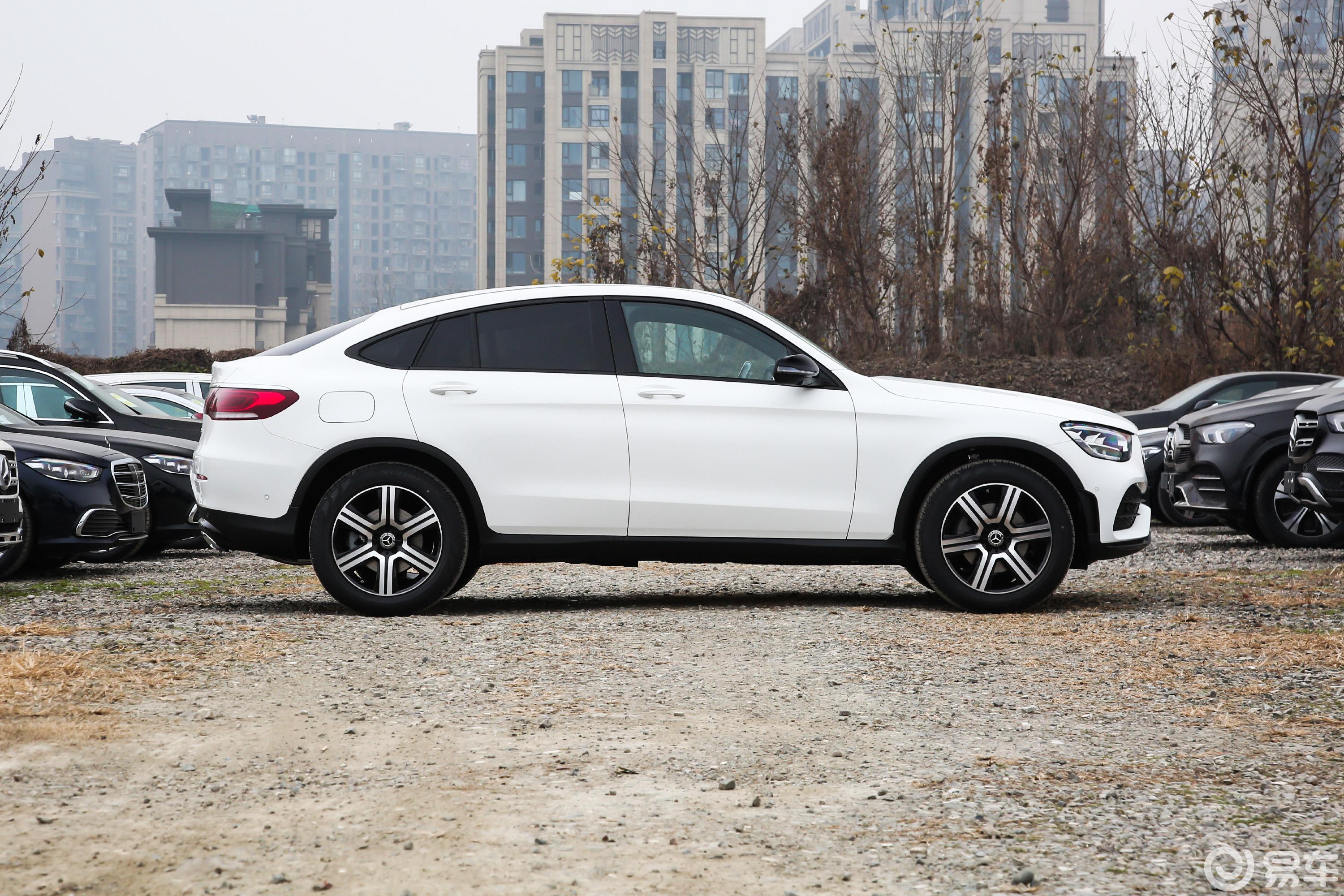 【2022款 改款 glc 260 4matic 轿跑suv汽车图片-汽车图片大全】-易车