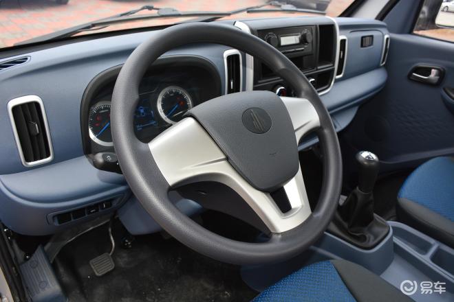 长安星卡plus和博腾m3的图片对比-易车