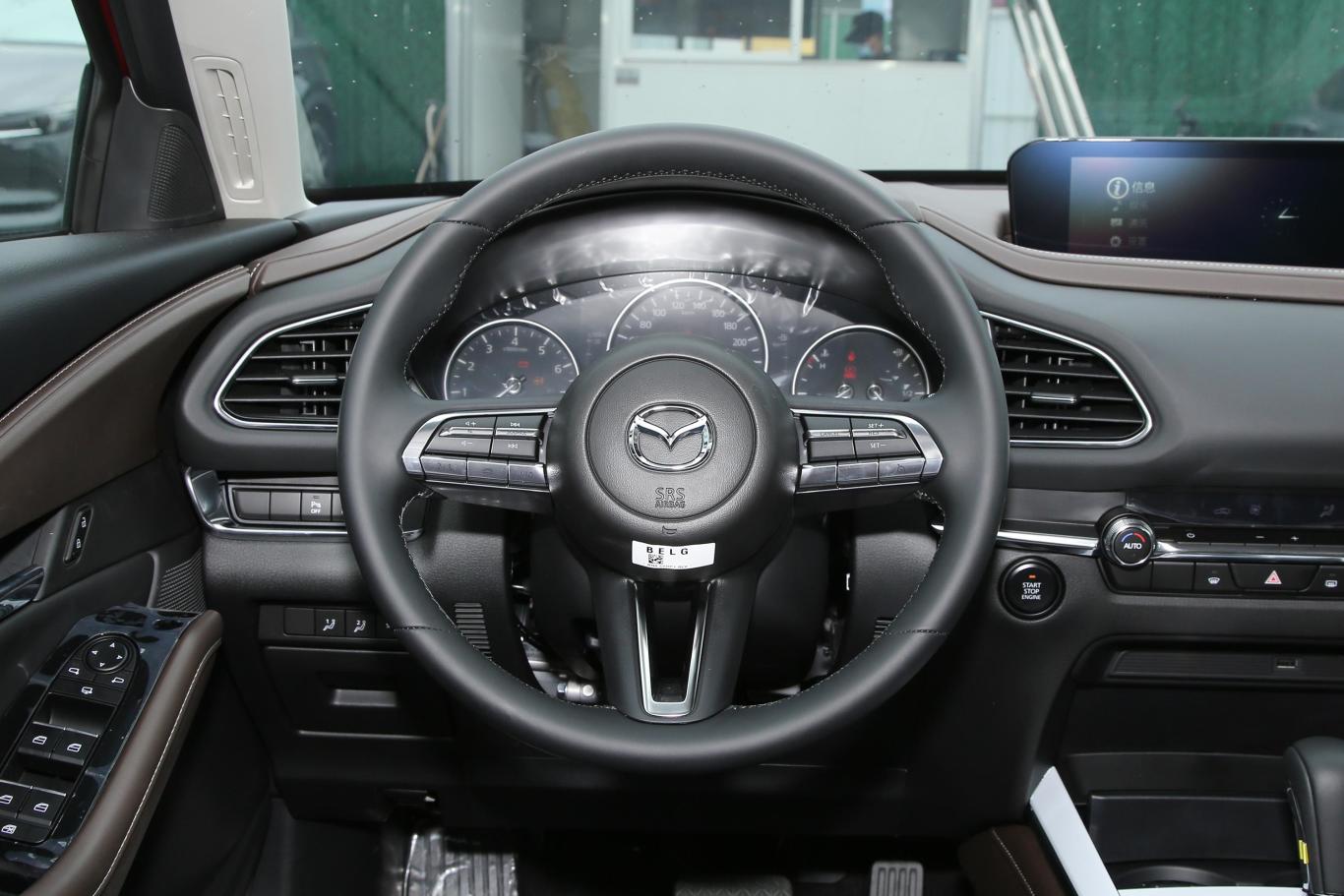 马自达cx-302.0l 自动嘉悦型方向盘