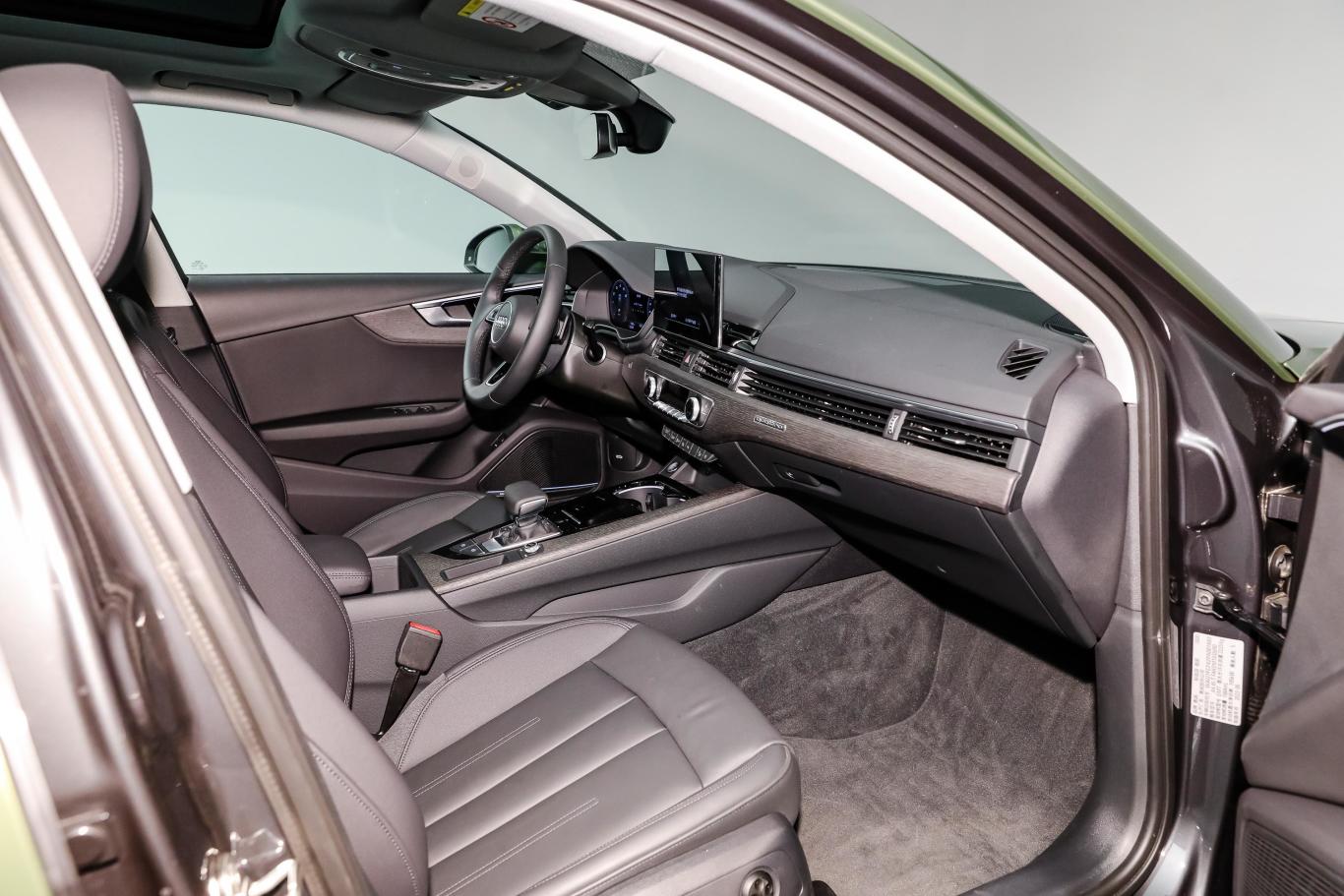 【奥迪A4(进口)allroad quattro内饰全景副驾驶员方向图片-汽车图片大全】-易车