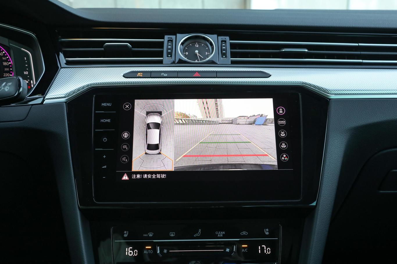 迈腾200万辆纪念版 380tsi 旗舰型倒车影像