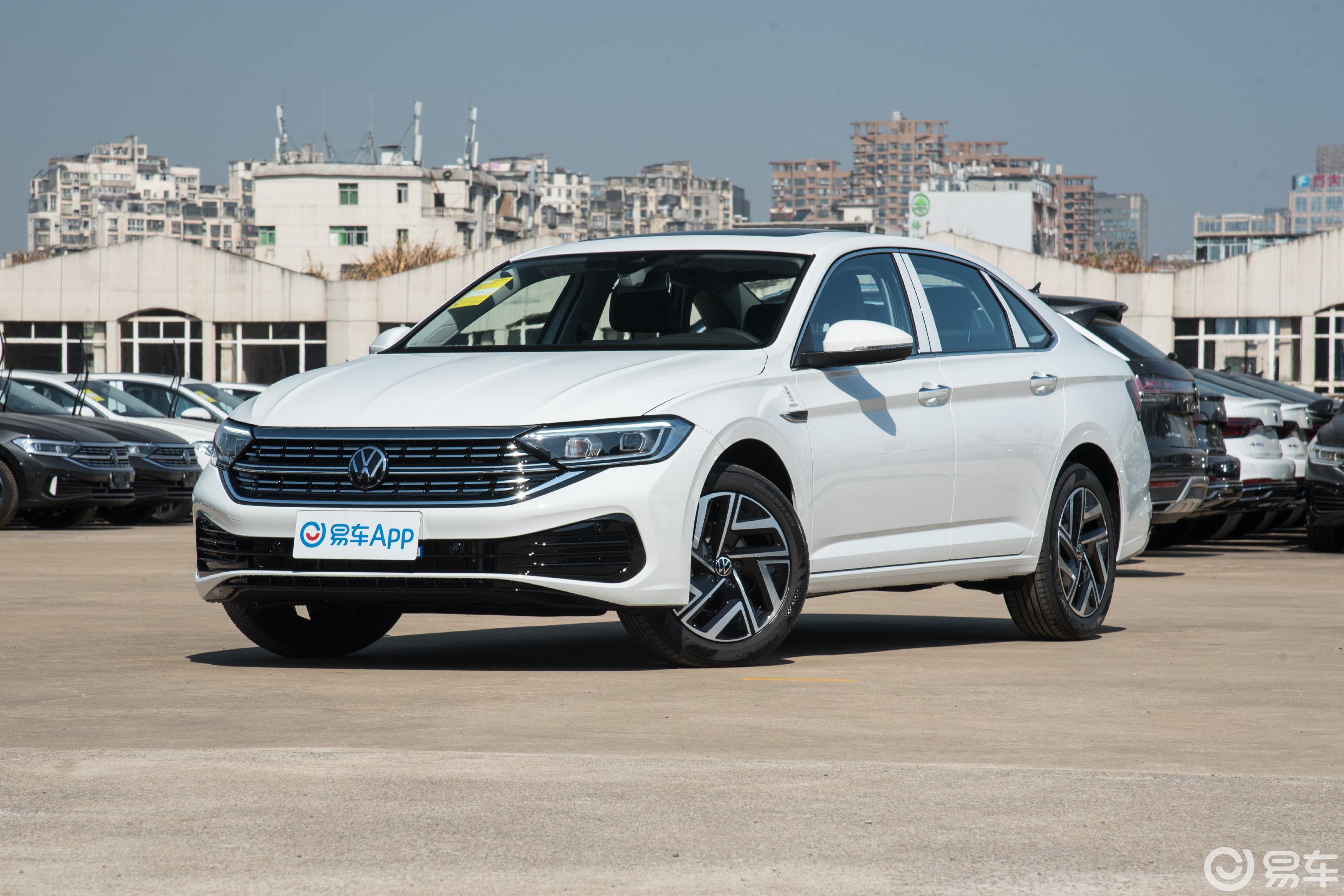 【速腾300TSI 双离合超越版侧前45度车头向左水平图片-汽车图片大全】-易车