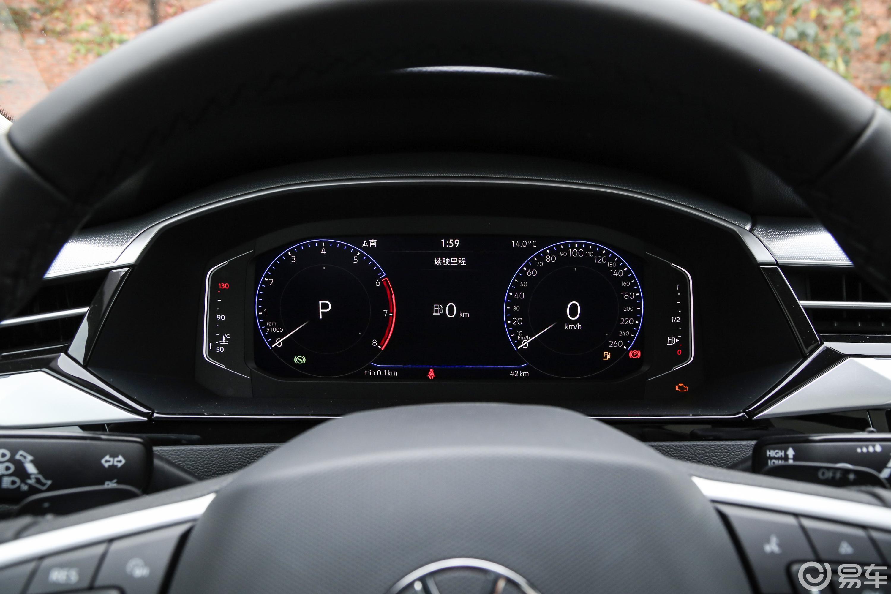 【一汽-大众CC猎装车 330TSI 猎目版仪表盘图片-汽车图片大全】-易车