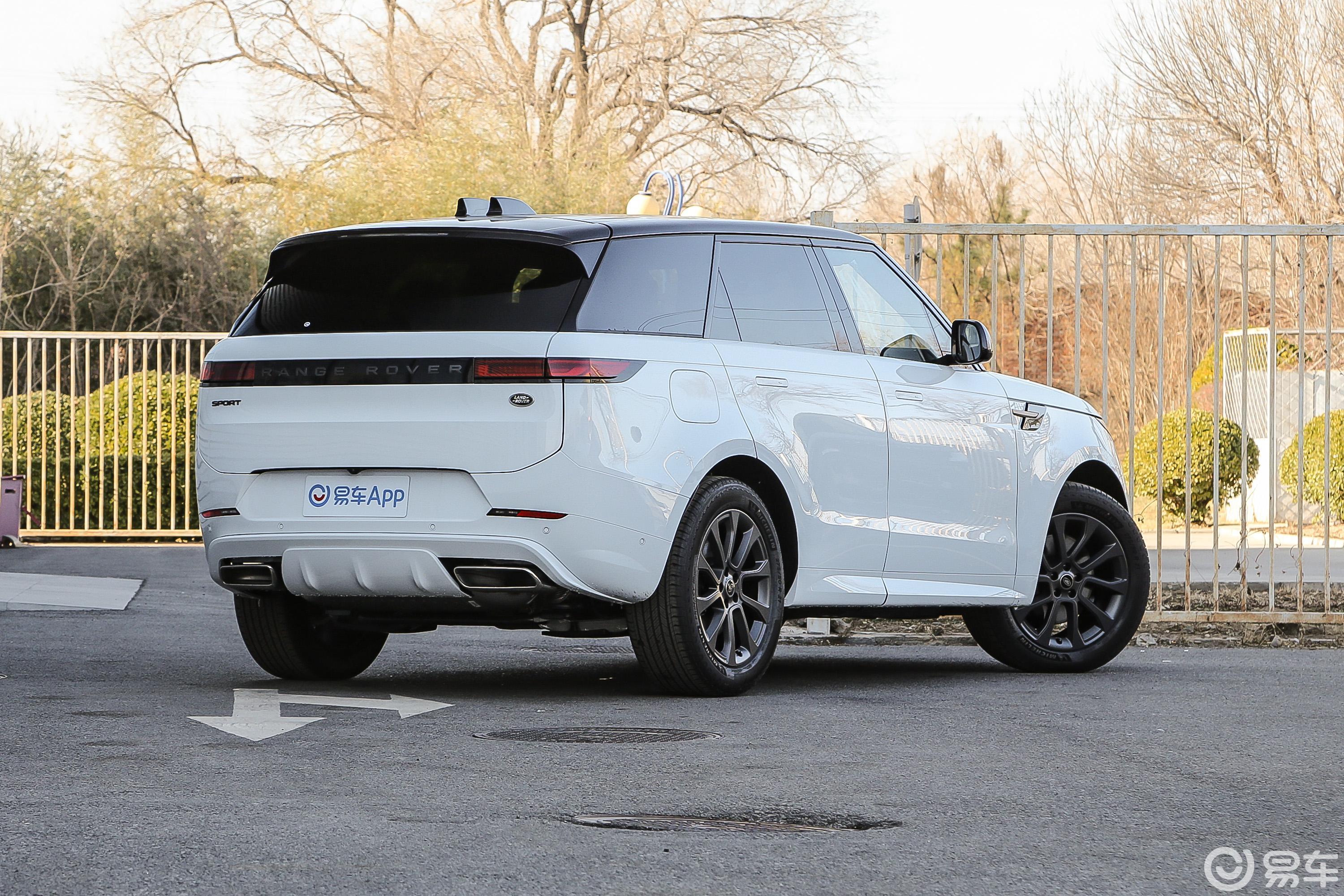 【揽胜运动版3.0T Dynamic SE侧后45度车头向右水平图片-汽车图片大全】-易车