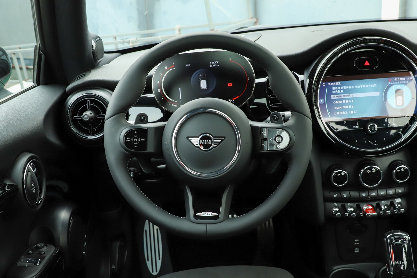 【MINI JCW2.0T JOHN COOPER WORKS ALL-IN ULTIMATE终极版方向盘图片-汽车图片大全】-易车