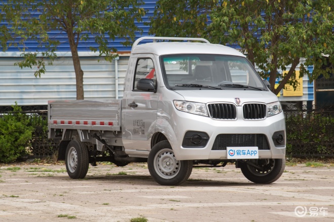 新豹mini和金杯t3的图片对比-易车