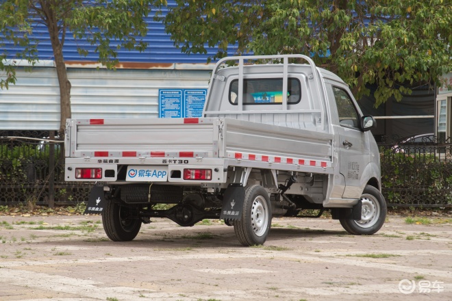 新豹mini和金杯t3的图片对比-易车