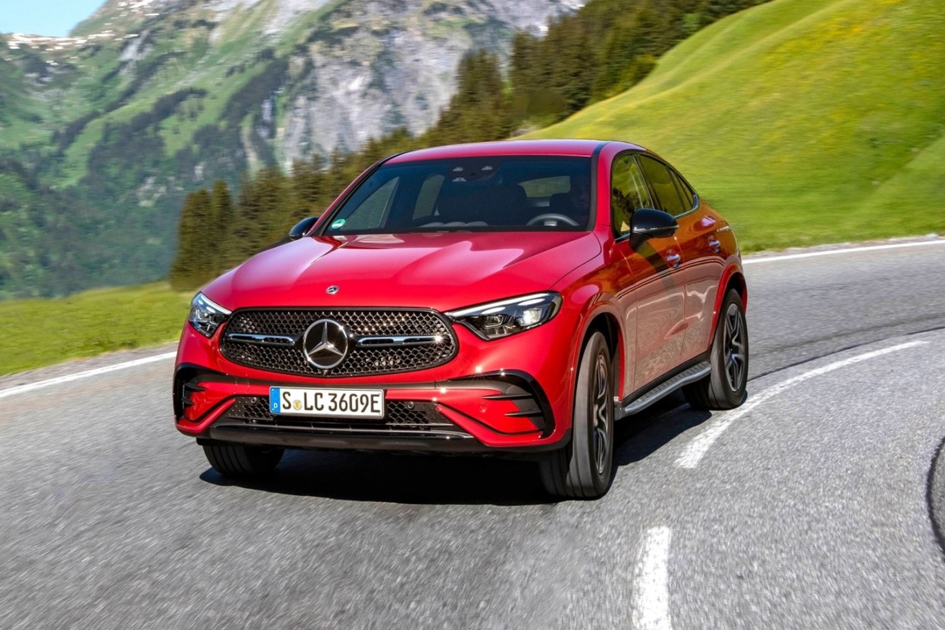 奔驰glc轿跑 插电混动