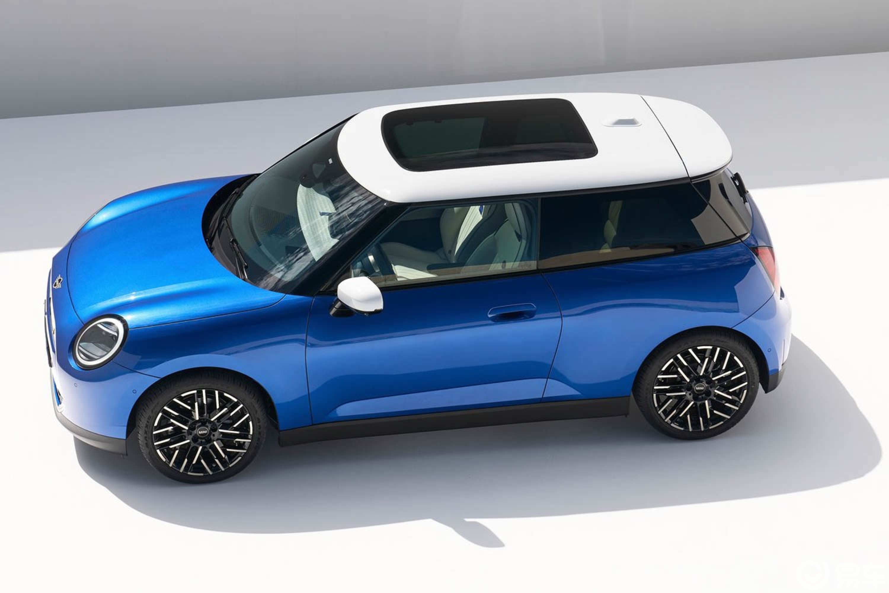 【MINI新能源COOPER SE外观图片-汽车图片大全】-易车