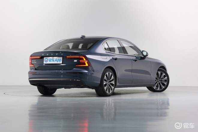 宝马5系插电混动