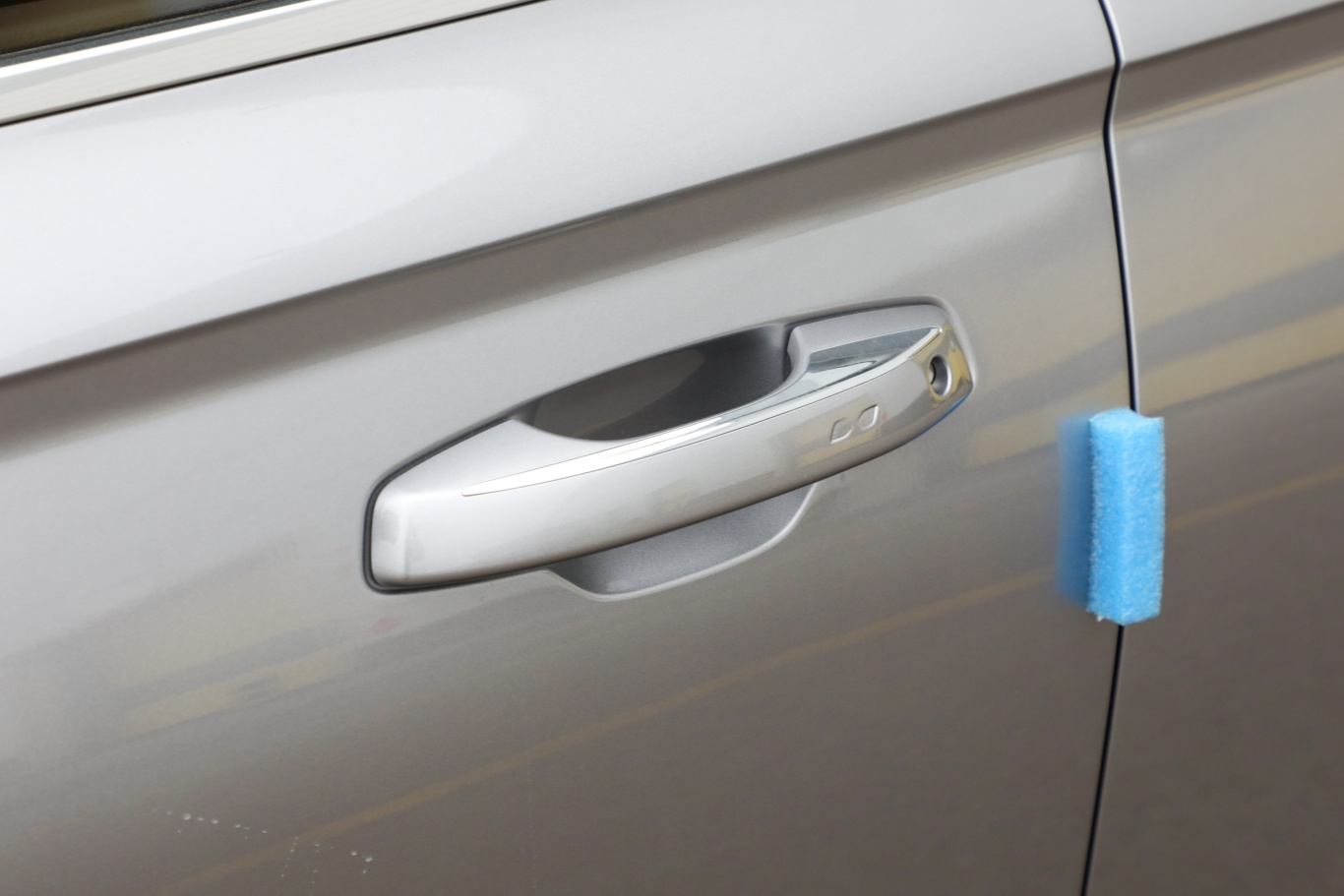 星越l2.0t 自动两驱天际版驾驶员侧前门把手