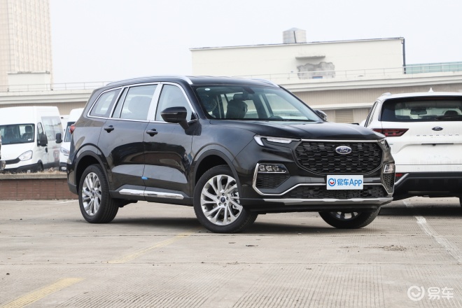 雪佛兰trailblazer和领裕的图片对比-易车