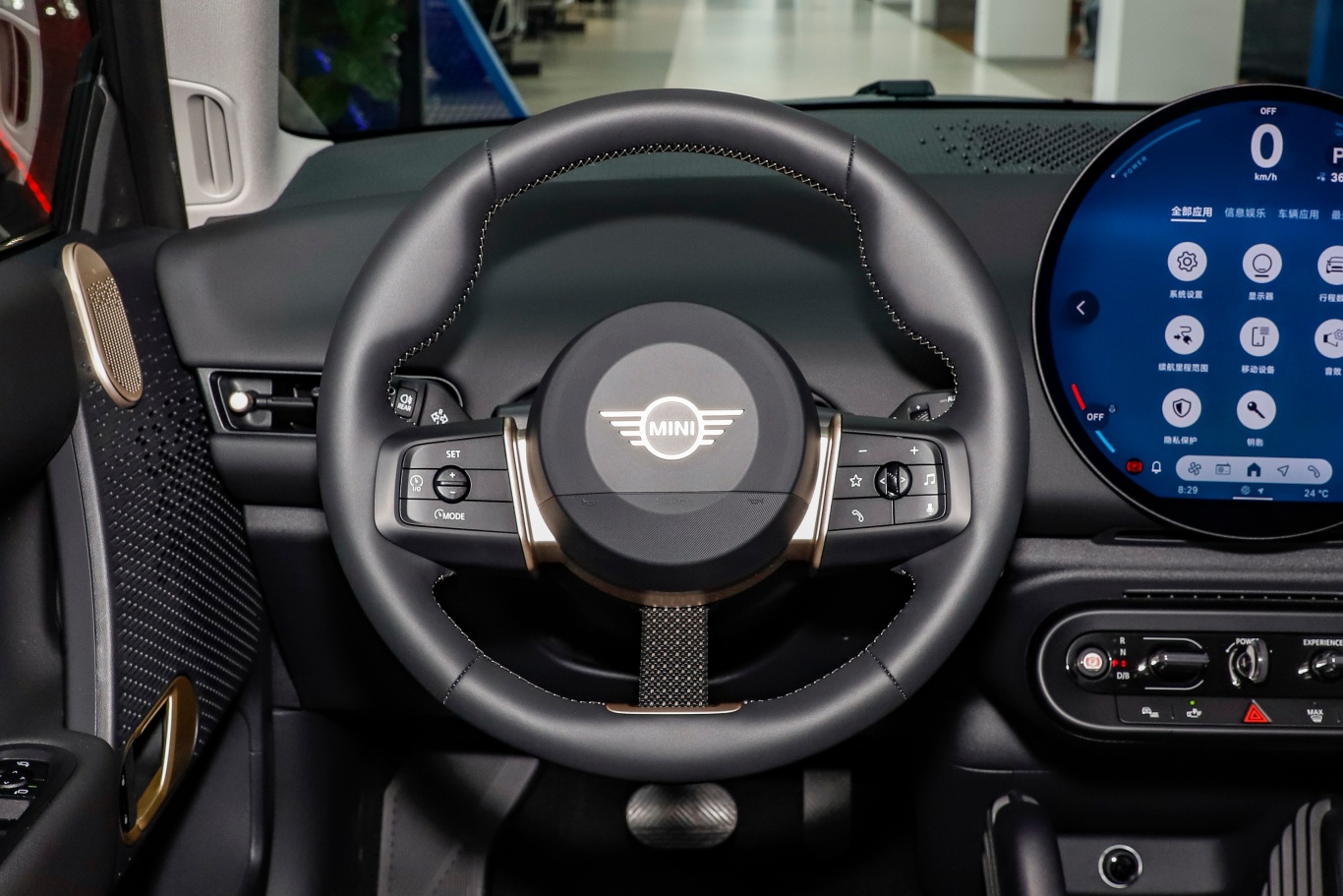 【电动MINI COOPER456km COOPER E 经典派方向盘图片-汽车图片大全】-易车