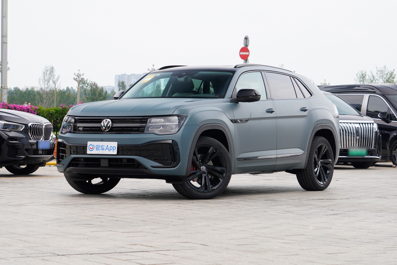 【途昂途昂X 出众款 380TSI 四驱青云龙耀版侧前45度车头向左水平图片-汽车图片大全】-易车