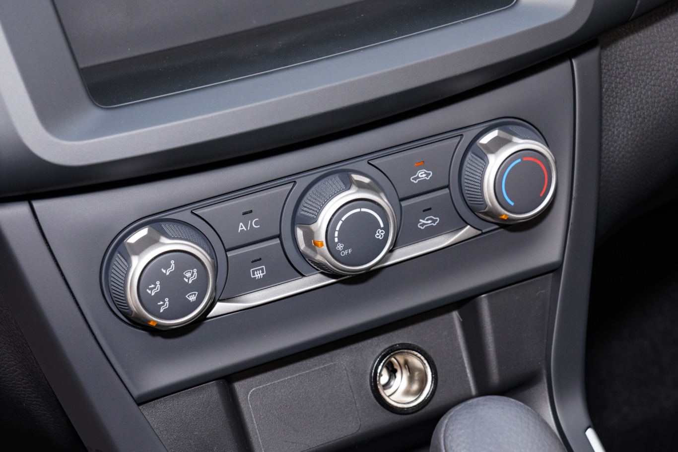 轩逸改款 经典 1.6l 舒适版空调