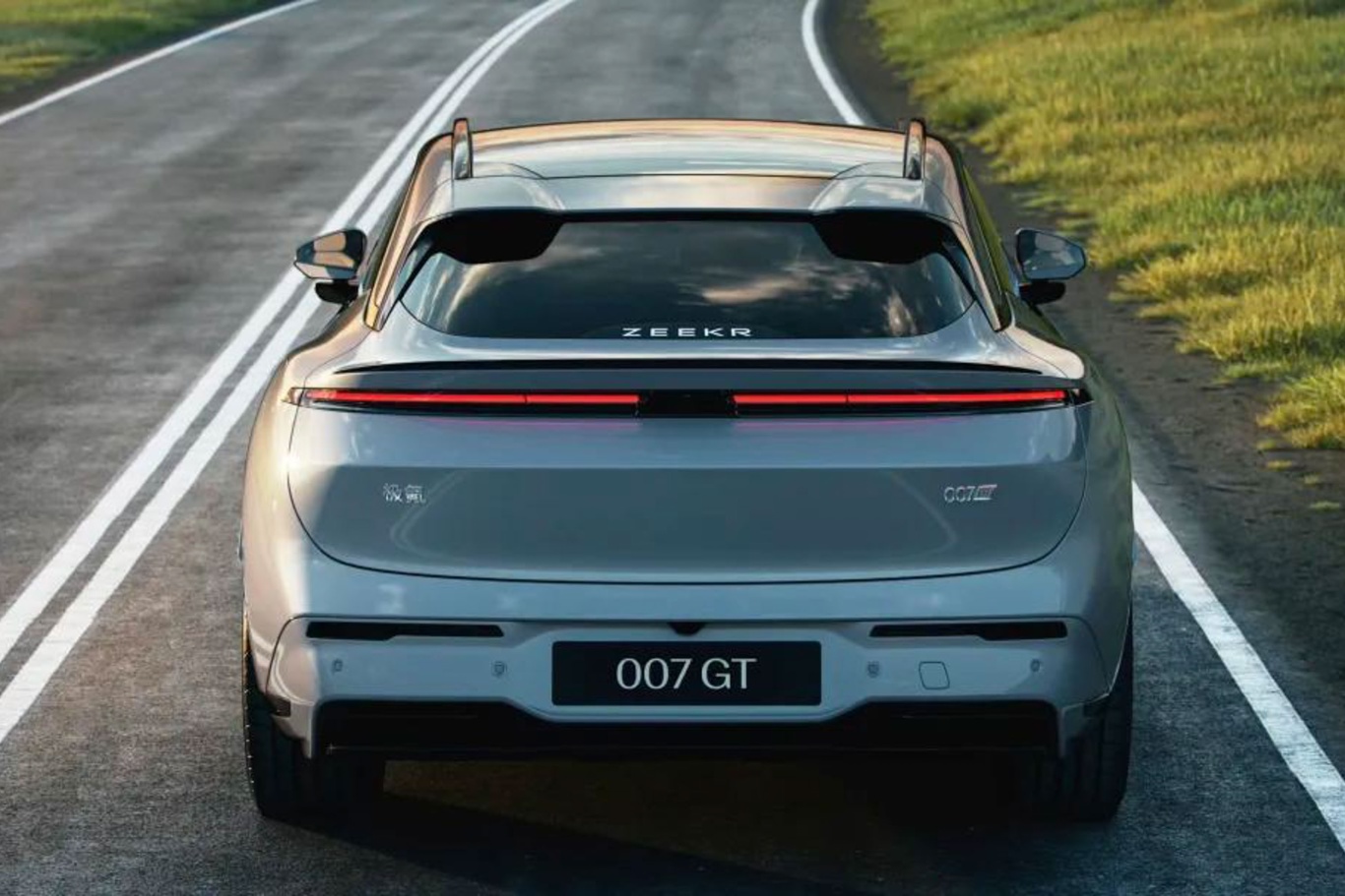 【ZEEKR 007GT730km 四驱长续航智驾版图片-汽车图片大全】 …