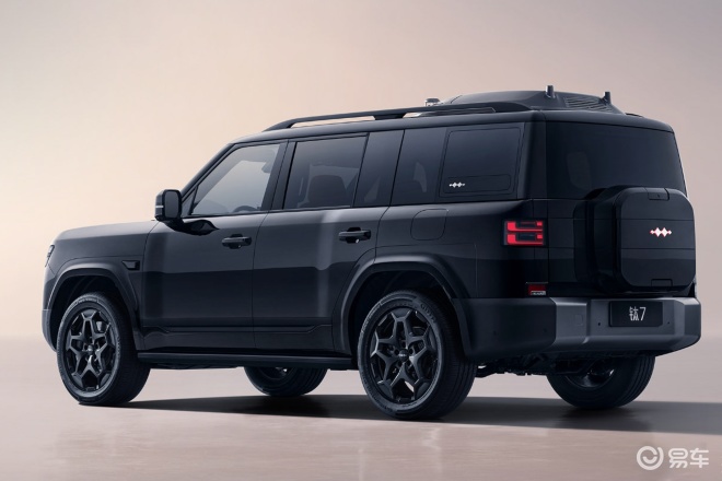 小众变爆款！2年交付20万辆，方程豹做对了什么？