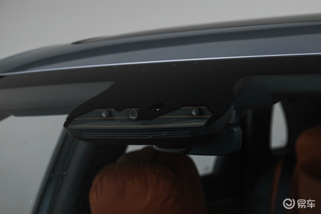 红旗HS6 PHEV开启预售 预售先享价17.88万元起