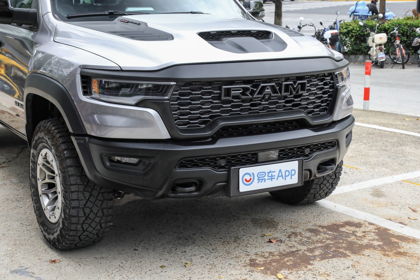 【RAM Trucks1500RHO前格栅侧俯拍图片-汽车图片大全】-易车
