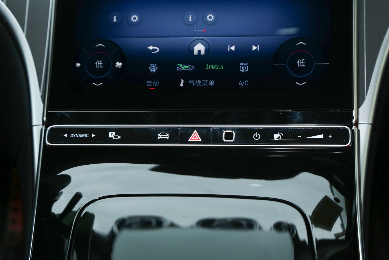 【奔驰CLECLE 300 4MATIC 敞篷轿跑车中控图片-汽车图片大全】-易车