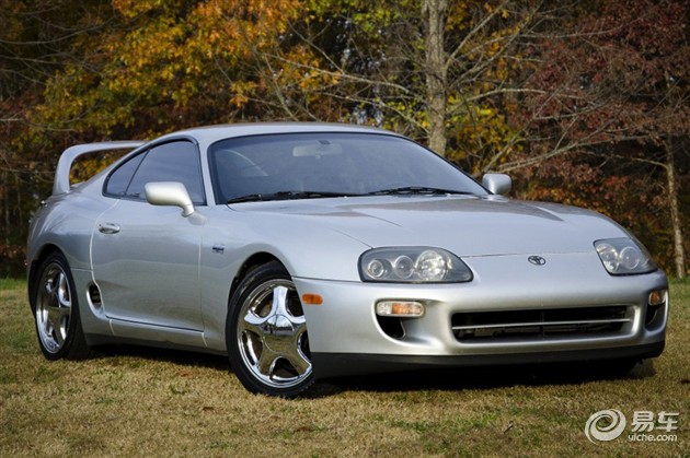 20世纪90年代推出的第四代丰田supra